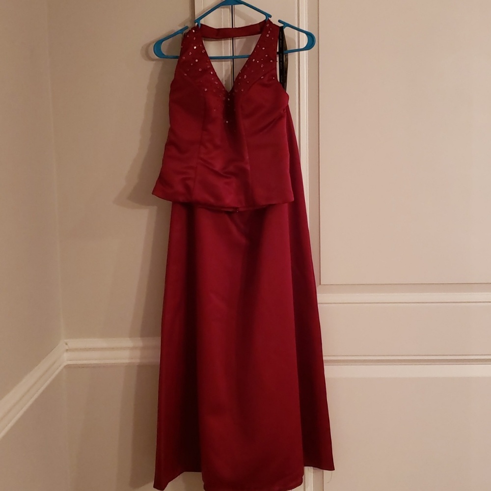 Burgundy bridesmaid dress